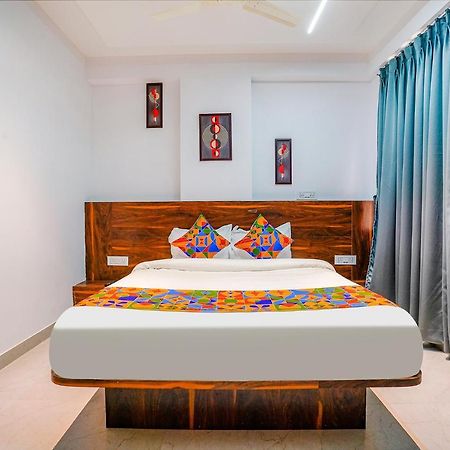 Fabhotel Crystal Inn - Nr Suvarndeep Chowk Pimpri-Chinchwad Εξωτερικό φωτογραφία