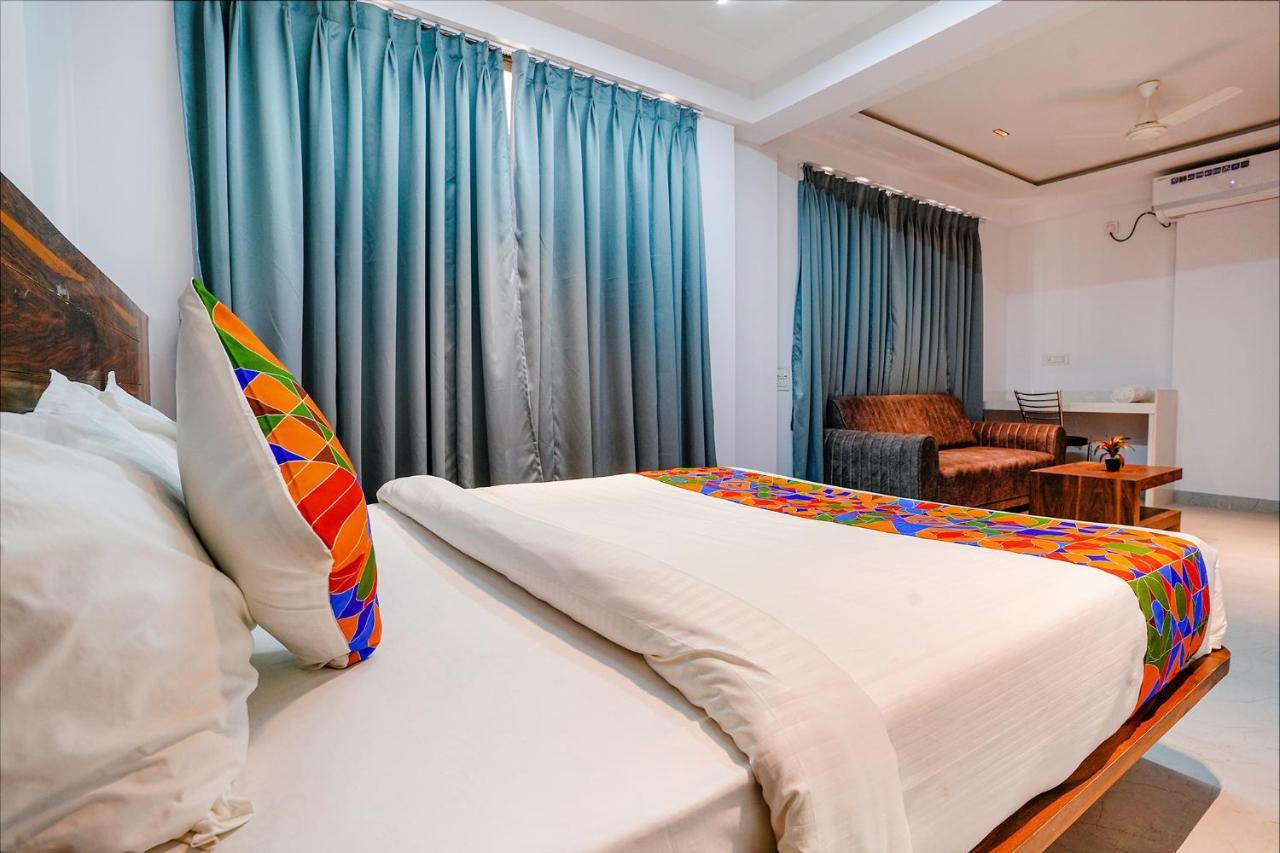 Fabhotel Crystal Inn - Nr Suvarndeep Chowk Pimpri-Chinchwad Εξωτερικό φωτογραφία