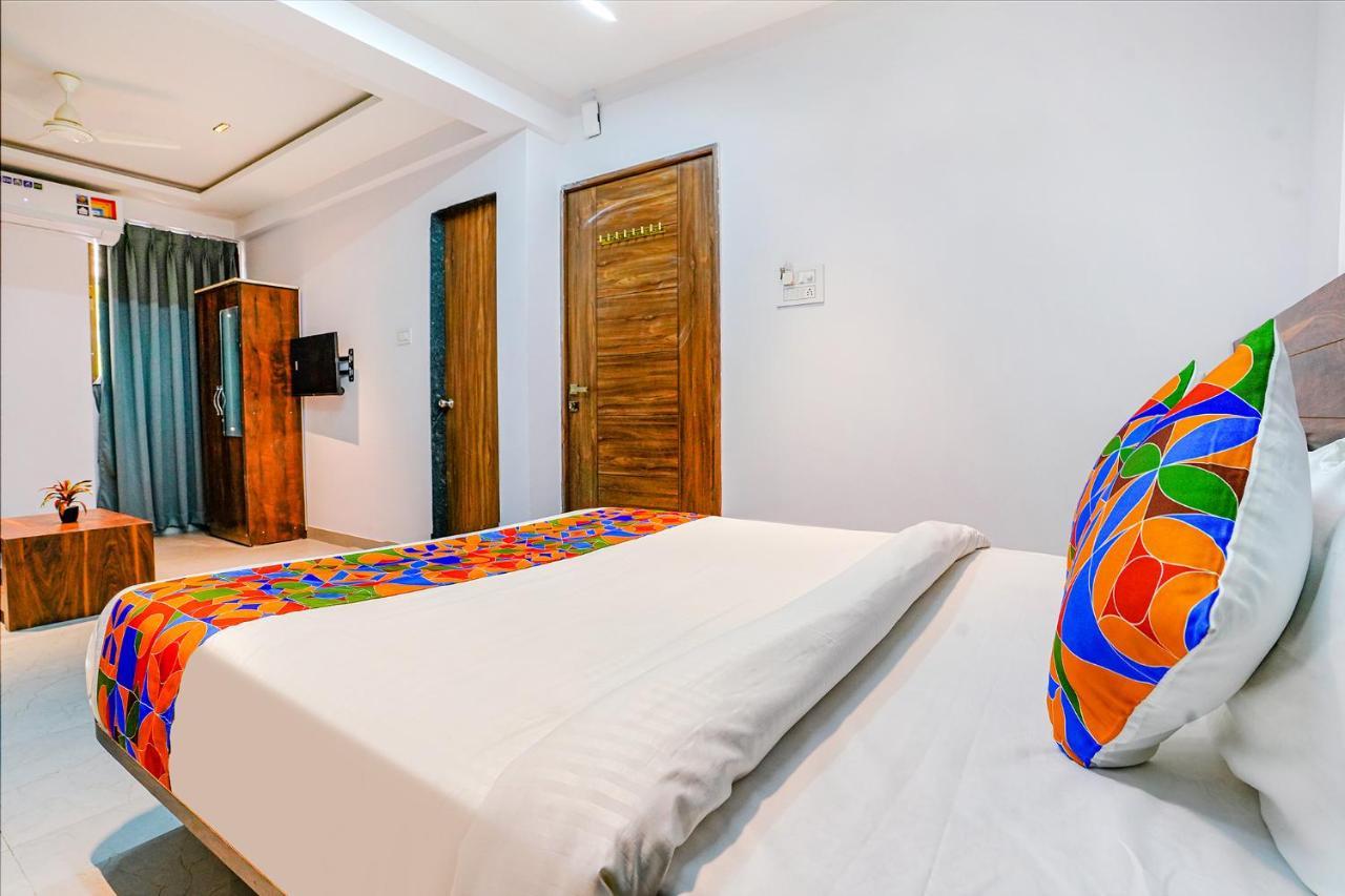 Fabhotel Crystal Inn - Nr Suvarndeep Chowk Pimpri-Chinchwad Εξωτερικό φωτογραφία